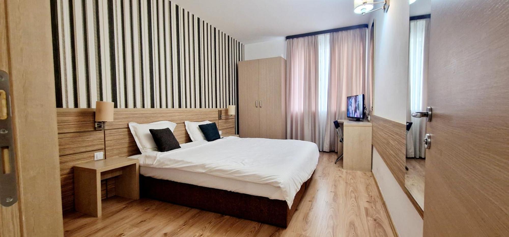 Rin Grand Sofmed Apartment Букурещ Екстериор снимка